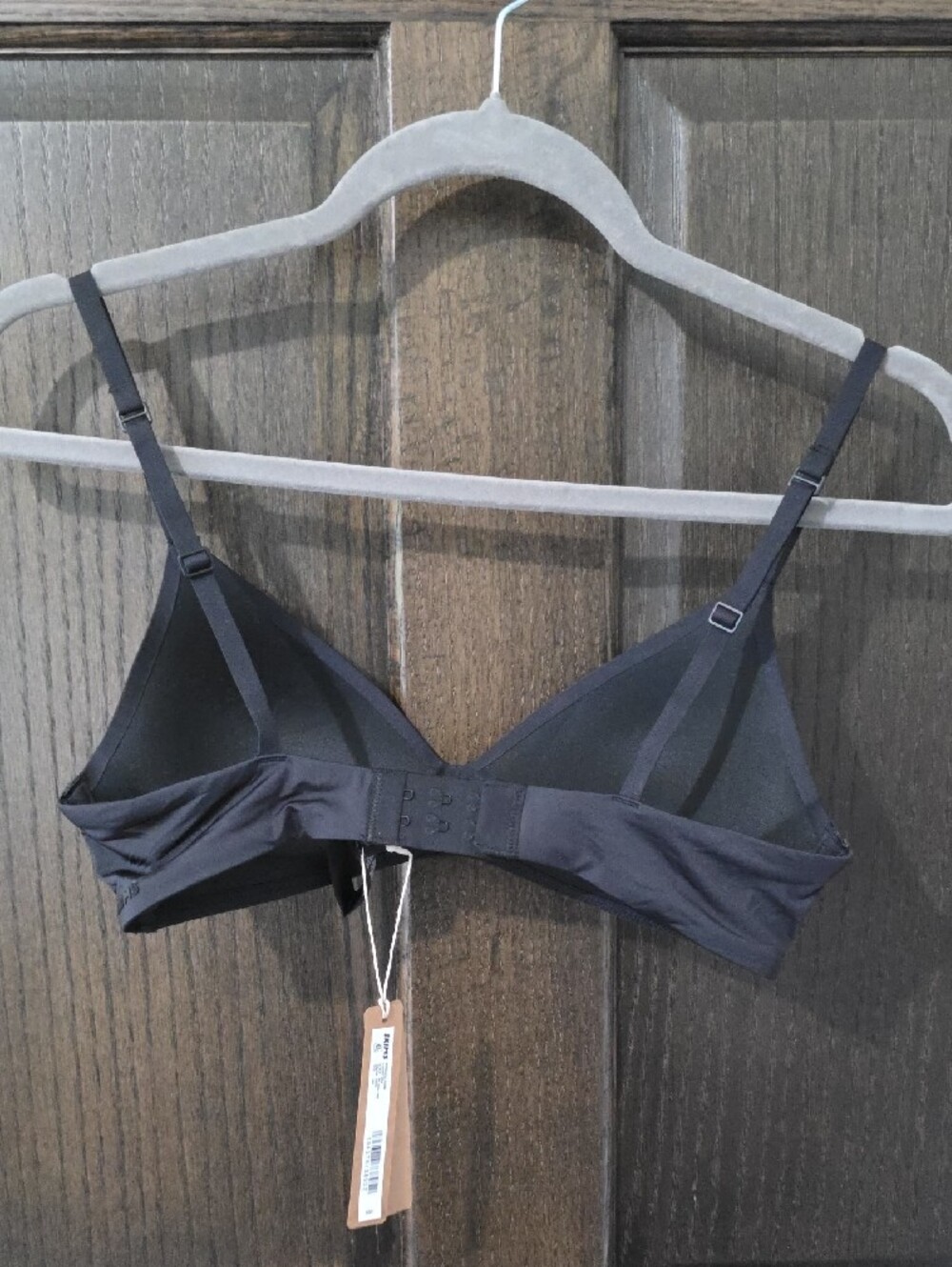 SKIMS Black Wireless Form Tshirt Bra 34A - Picture 3 of 5